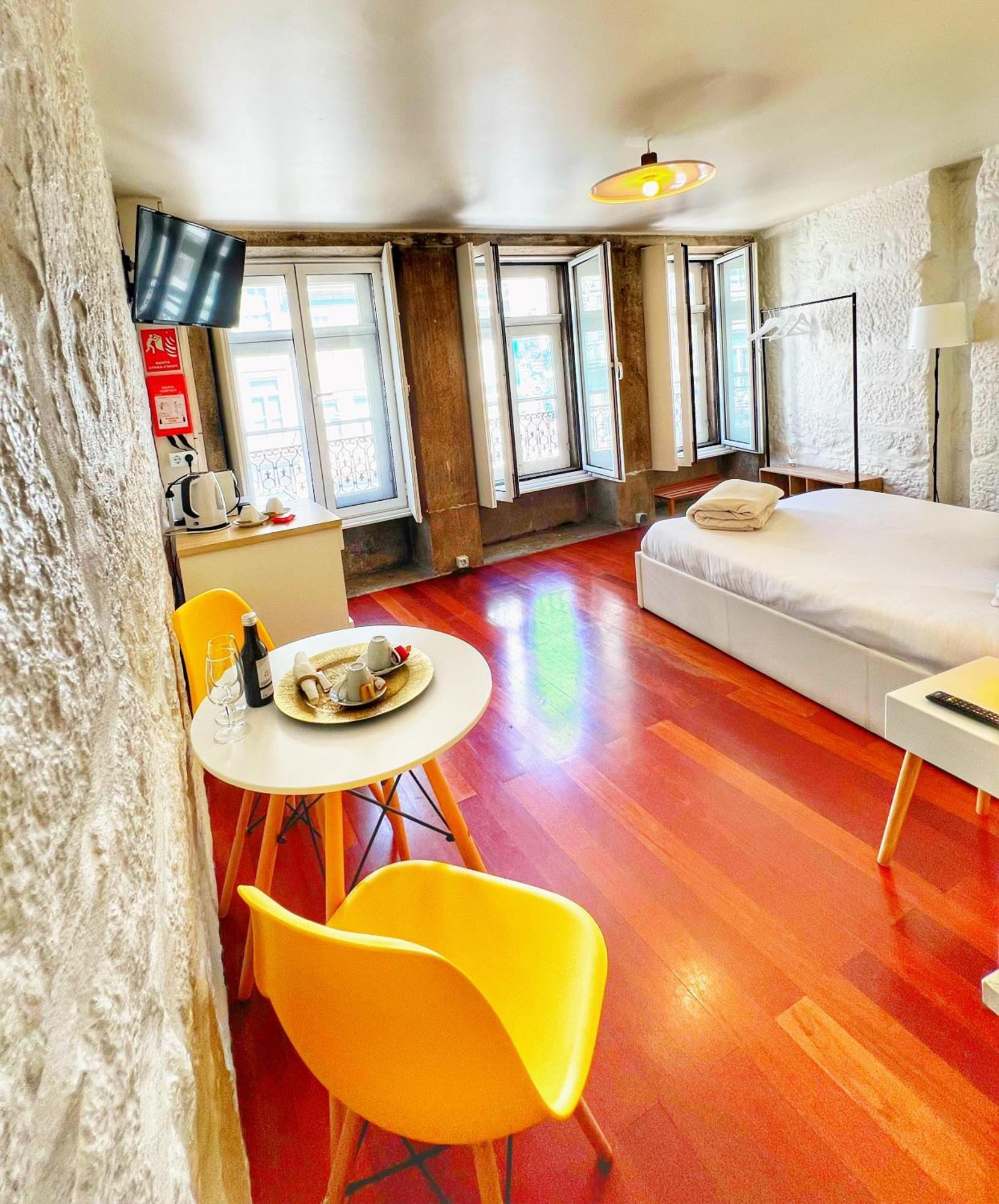 Porto Rooms City View מראה חיצוני תמונה