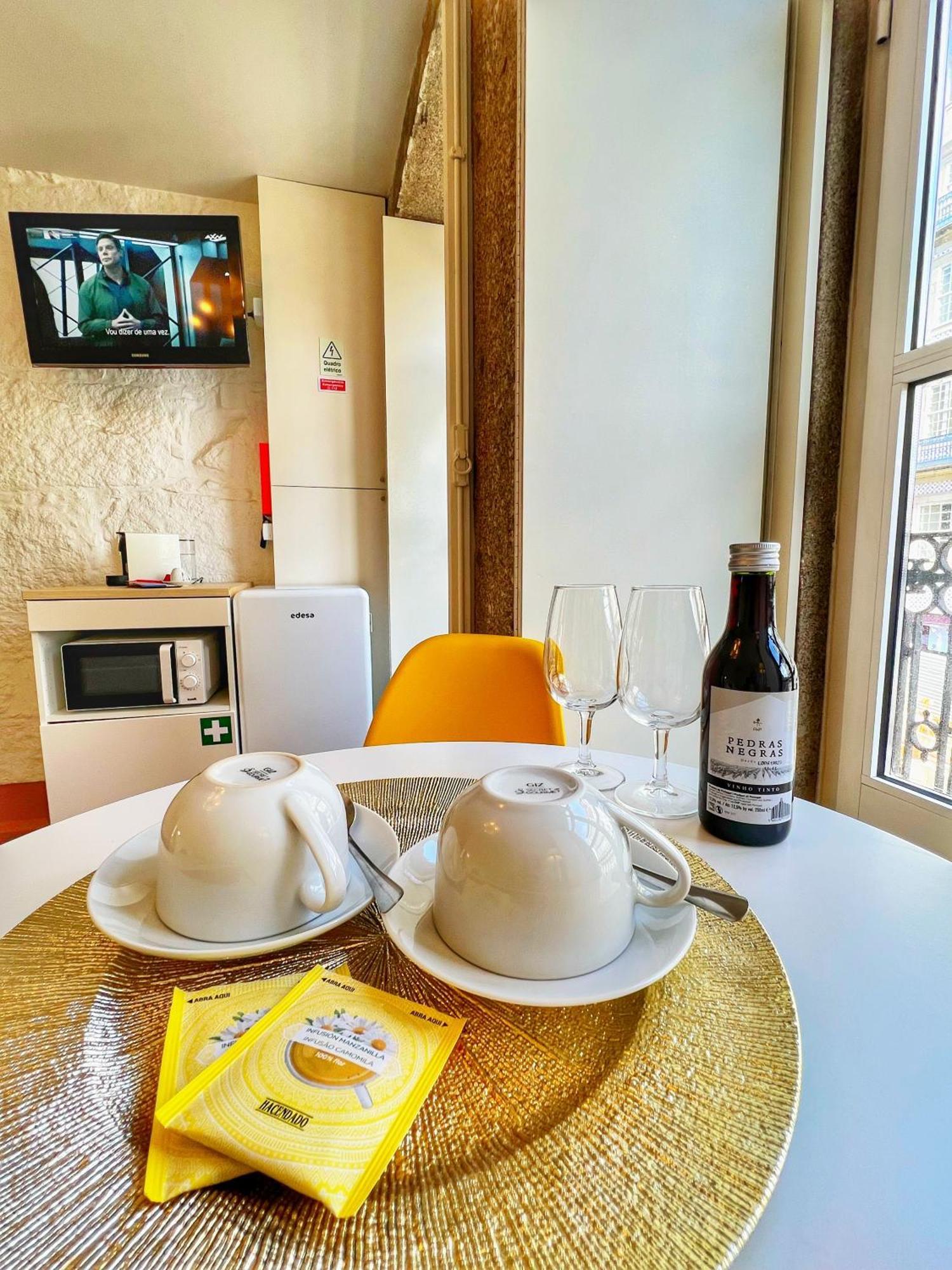Porto Rooms City View מראה חיצוני תמונה