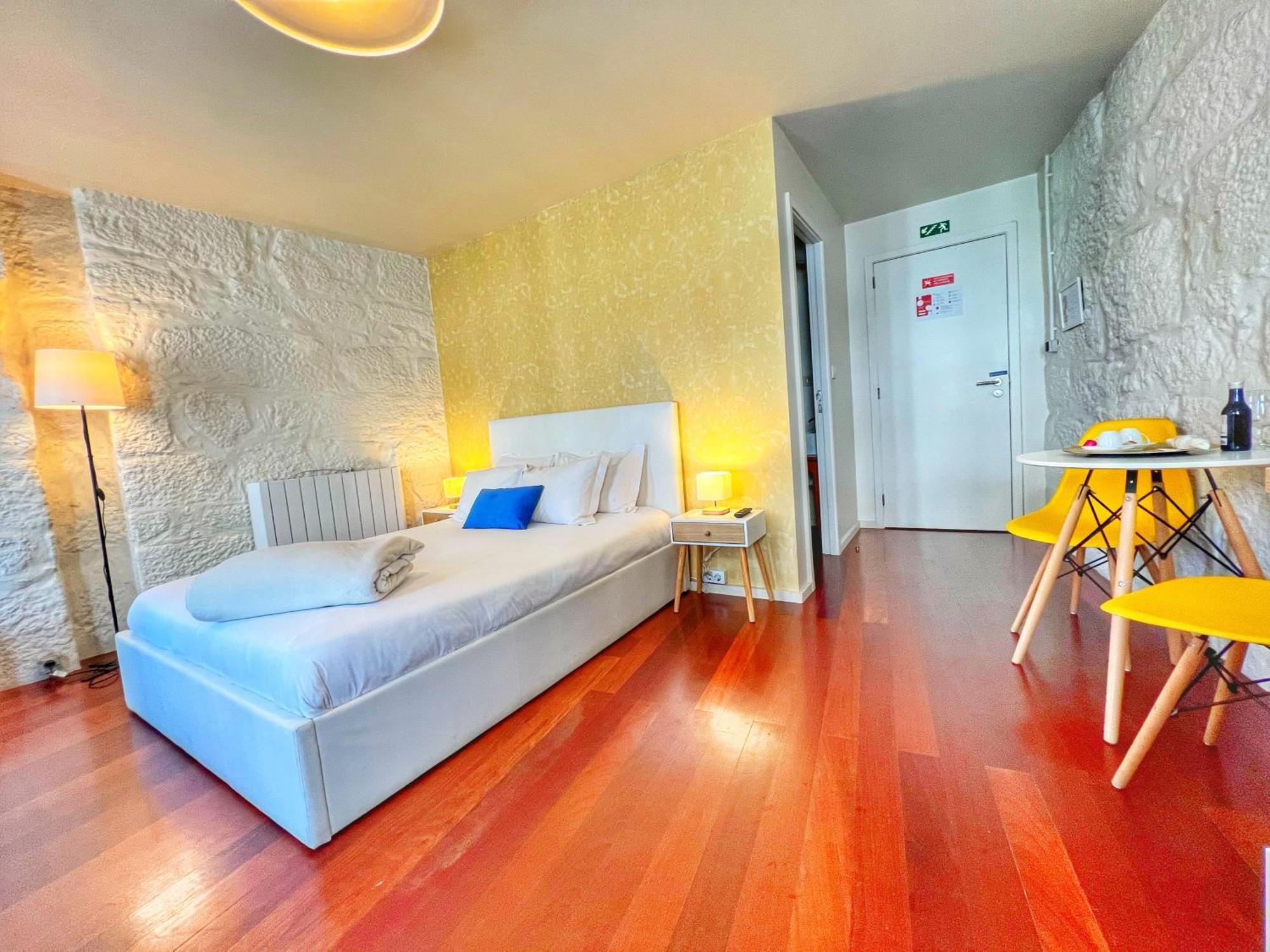 Porto Rooms City View מראה חיצוני תמונה